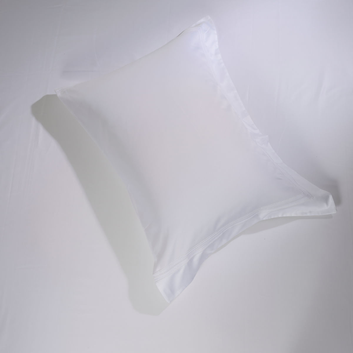 08 01 0342 Fronha Bianco Branco Branco 001.jpg